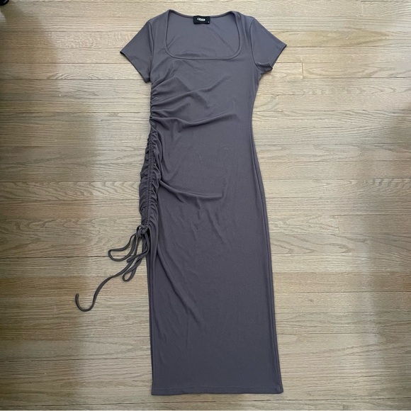 Cider Dress Gray Square Neck Ruched Short Sleeve Ribbed MIDI Dress Size Large - Picture 2 of 10